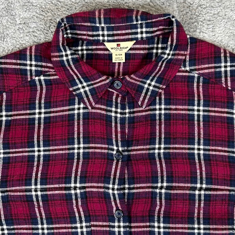 Woolrich Womens Small Red Navy Blue Plaid Cotton Flannel Button Down Shirt